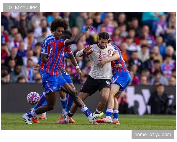 布伦特福德小胜水晶宫,弗兰克坚持的高位压迫收到成效 布伦特福德小胜水晶宫,弗兰克坚持的高位压迫收到成效